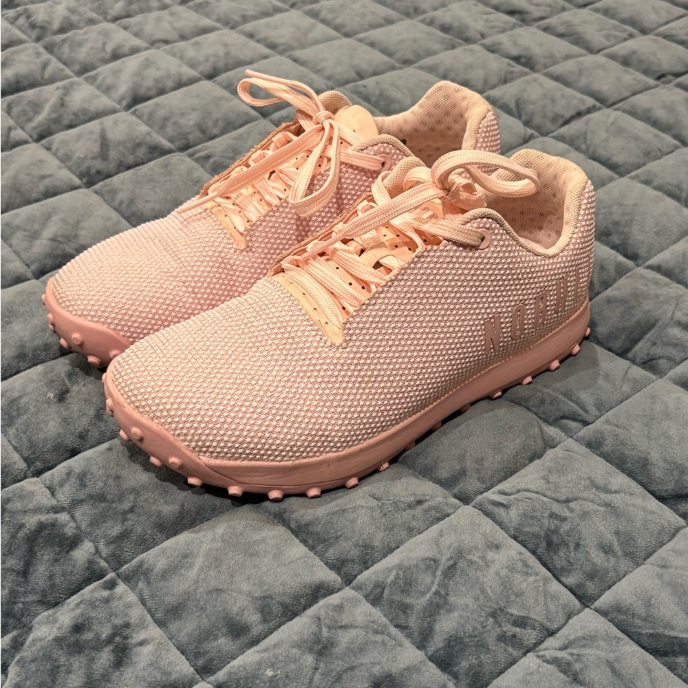 Pink Women’s, size 8 NoBull Projects Turf Training Sneakers